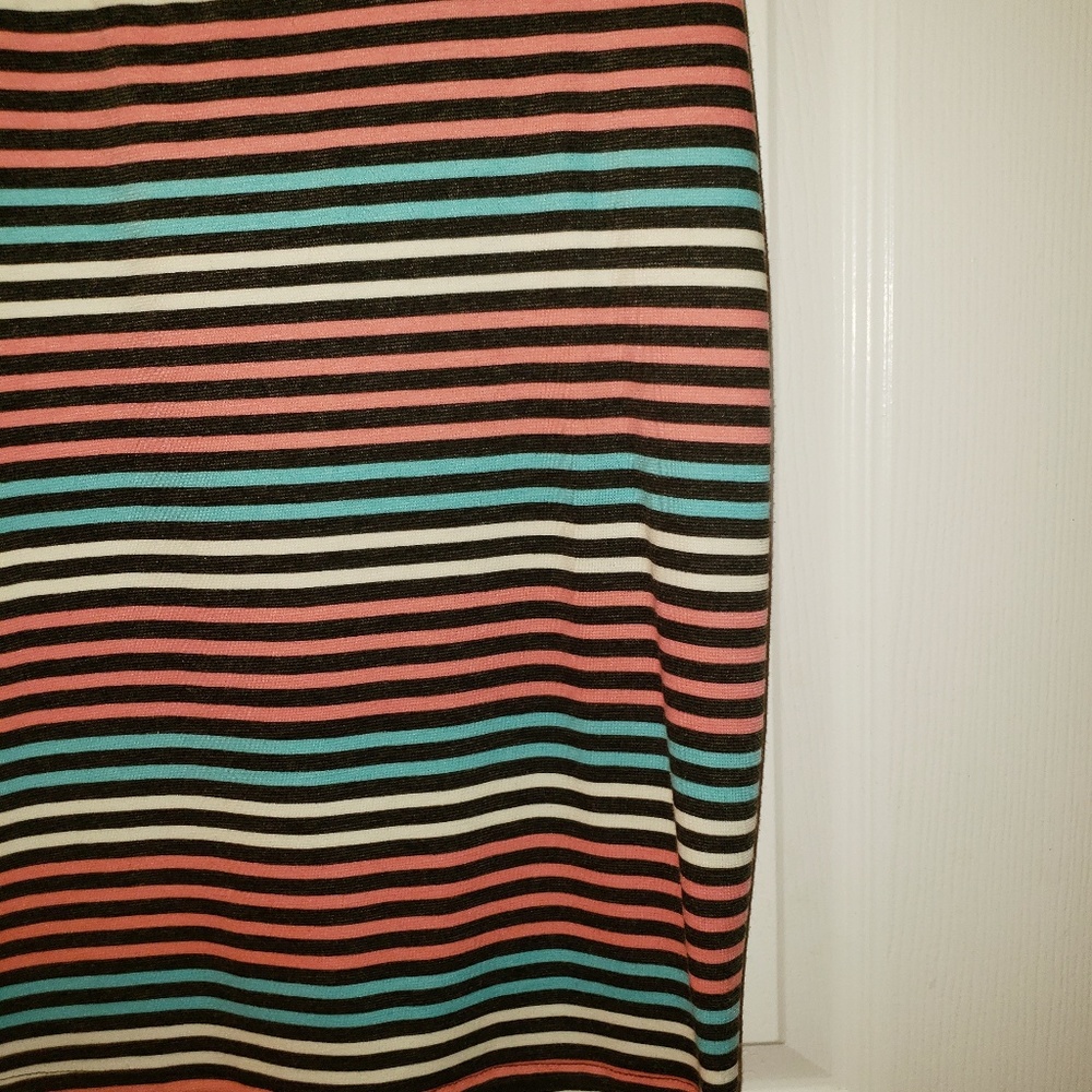 Dress - Picture 4 of 5